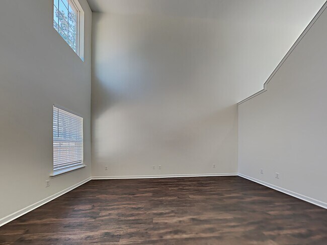Foto del edificio - 9675 Spencer Woods Road