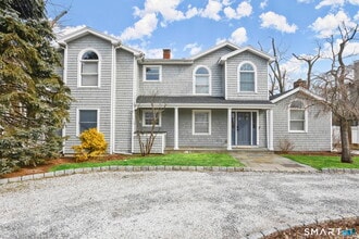 Building Photo - 85 Roton Ave