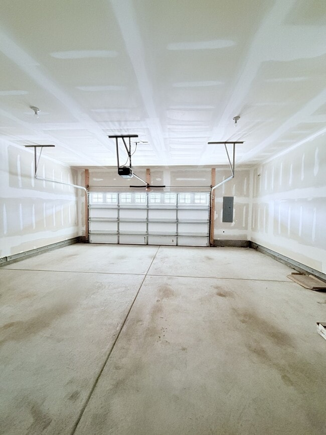 Building Photo - 939 Haybeck Ln