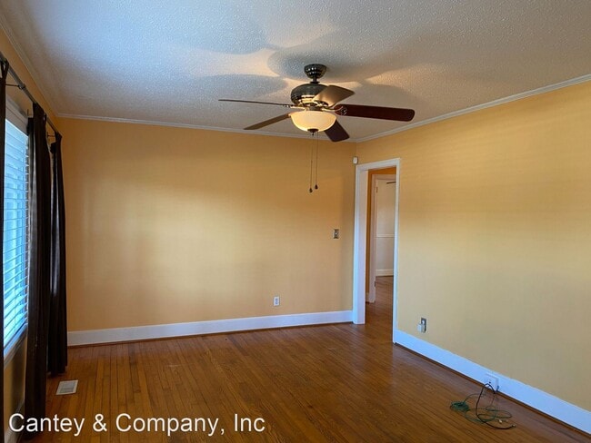 Building Photo - 3 br, 1 bath House - 3258 Harrison Rd.