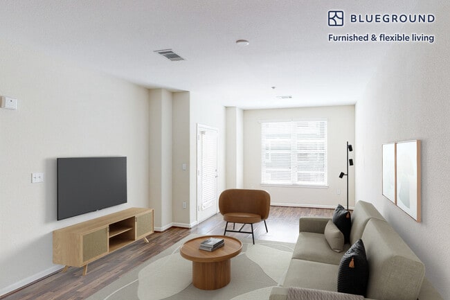 Building Photo - 1099 Admiral Ct