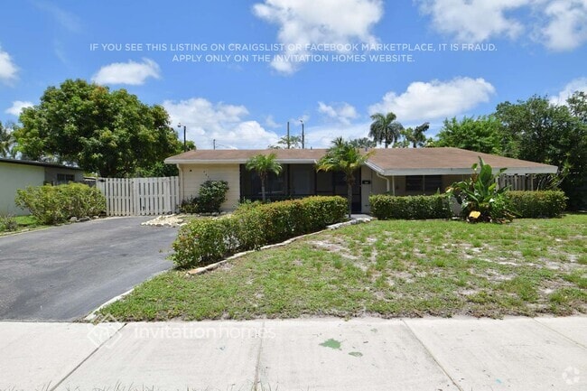 Building Photo - 3441 SW 20th Ct