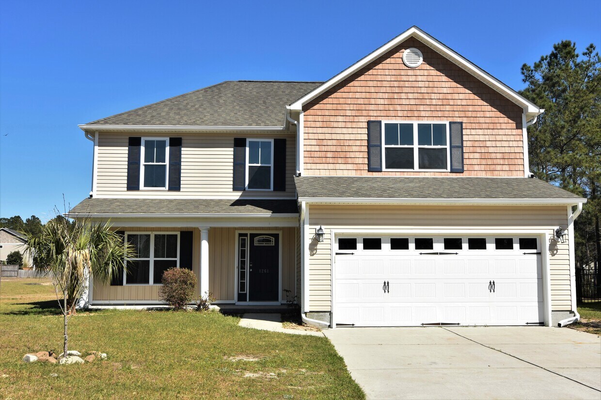 Foto principal - 1261 South Brook Rd