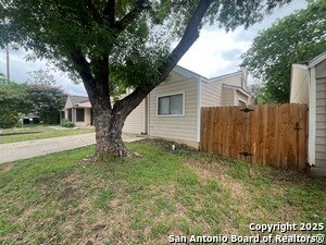 Building Photo - 4018 Sunrise Creek Dr