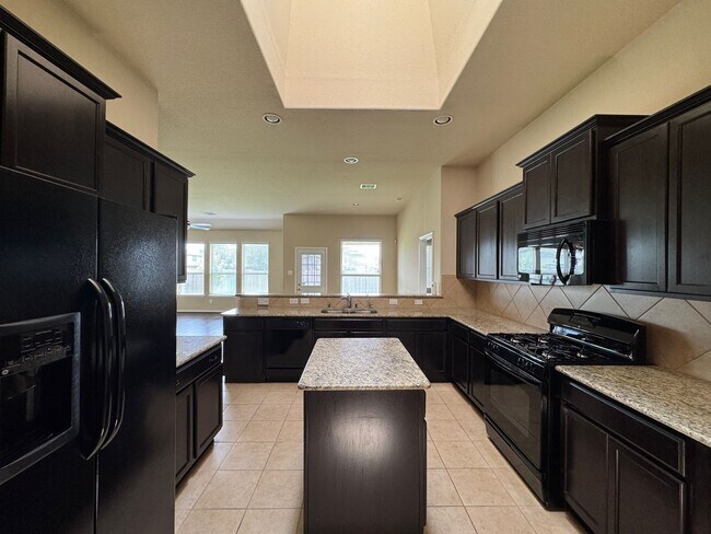 Building Photo - 19038 W Windhaven Terrace Trail