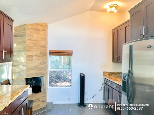 Building Photo - 2 br, 1 bath House - 48 Box Canyon Road -