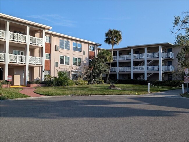 Foto del edificio - 3125 36th St N