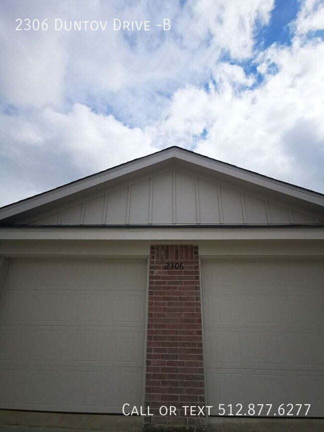 Foto del edificio - 2306 Duntov Dr