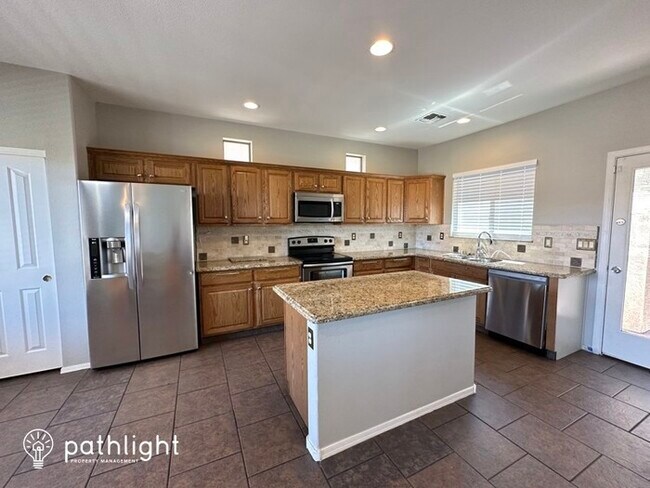 Building Photo - 9118 Cypress Street, Phoenix, AZ, 85037