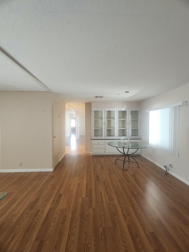 Foto del edificio - 16730 Cll Casita