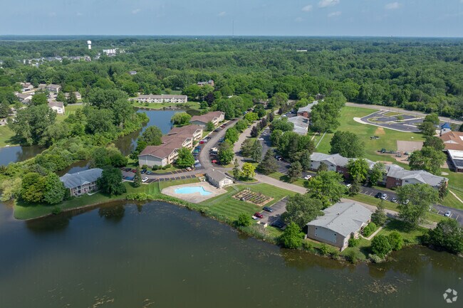 Photo - Lakeview Apartments