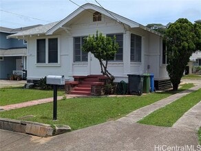 Building Photo - 1323 9th Ave