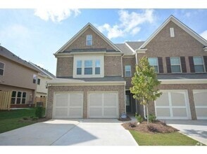 Building Photo - 3390 New Fawn Ln