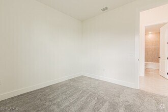 Building Photo - 4155 NW 38th St