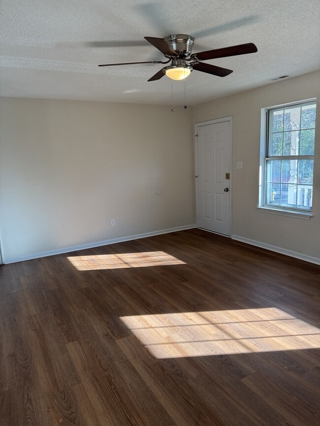 family room with lvp flooring - 5324 Pandoria Ave