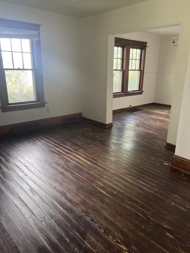 Building Photo - 4416 Innes Ave