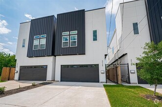 Building Photo - 3726 Noah St