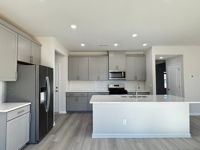 Foto del edificio - 4 Bedroom Single Family for Rent