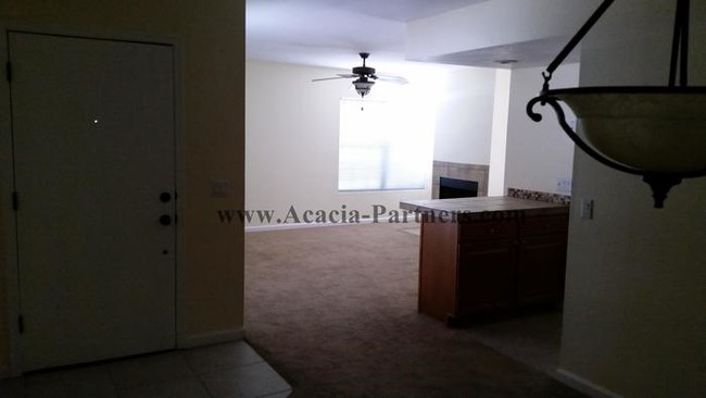 Building Photo - 6445 N Tierra de las Catalinas