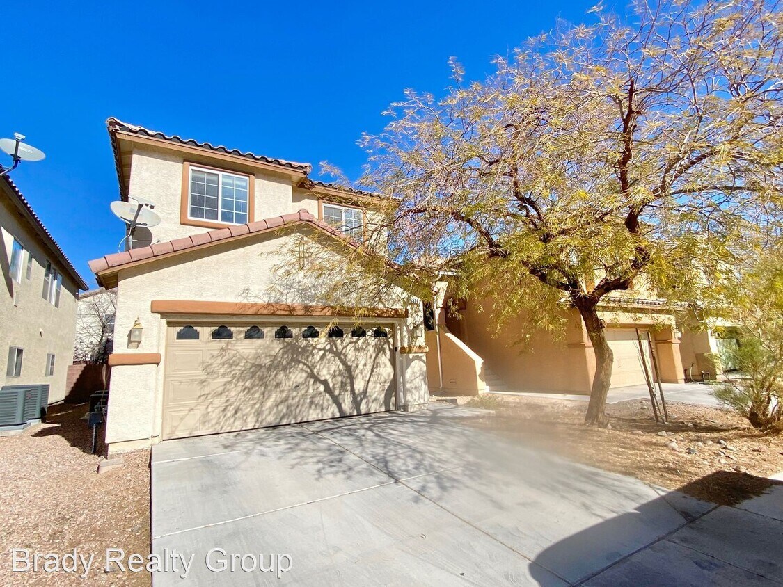 4 br, 2.5 bath House 6314 Alpine Tree Ave House Rental in Las Vegas