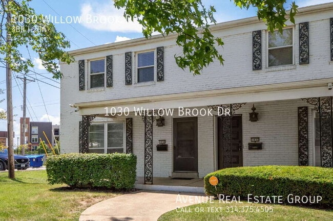Building Photo - 1030 Willow Brook Dr
