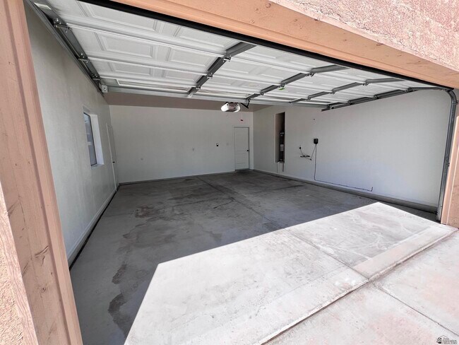Foto del edificio - 4532 S Agave Ave