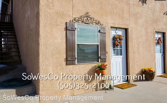 Building Photo - 2 br, 1.5 bath House - 8540 Foothills Dr.