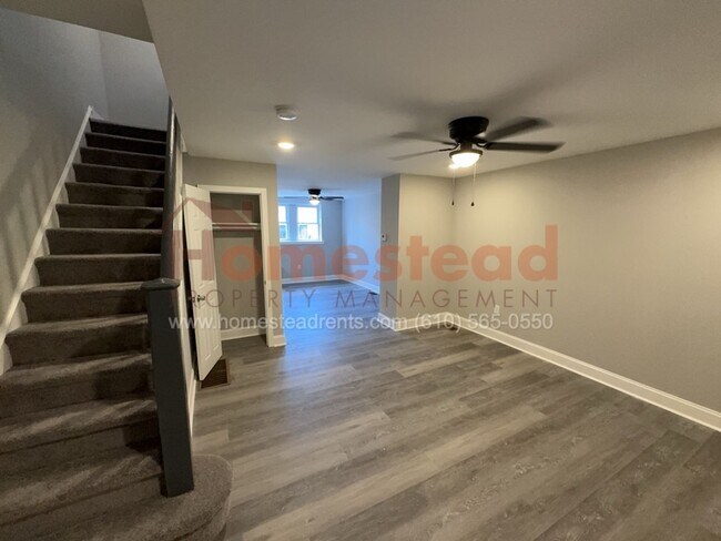 Foto del edificio - FULLY RENOVATED 3 BEDROOM HOME FOR RENT