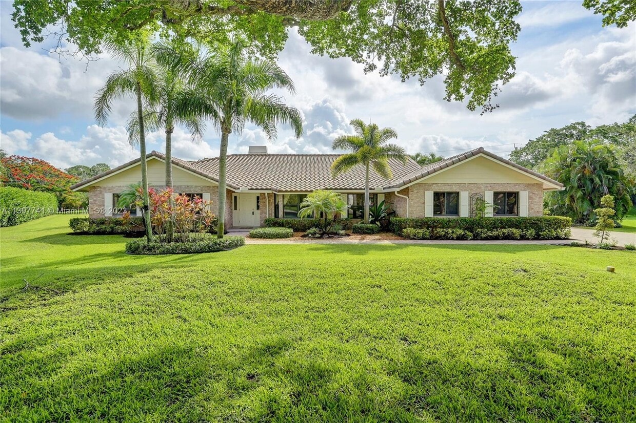 7120 Hialeah Ln, Parkland, FL 33067 House for Rent in Parkland, FL