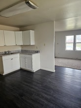 Building Photo - 5 Hanover Ln