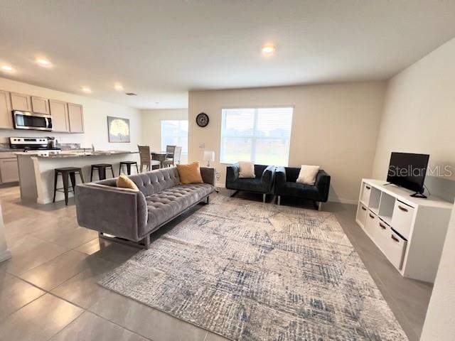 Building Photo - 5801 Hollingworth Trl