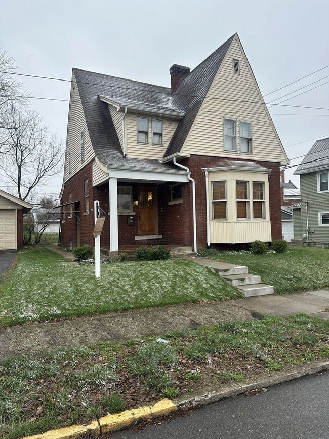 Building Photo - 118 N Washington St