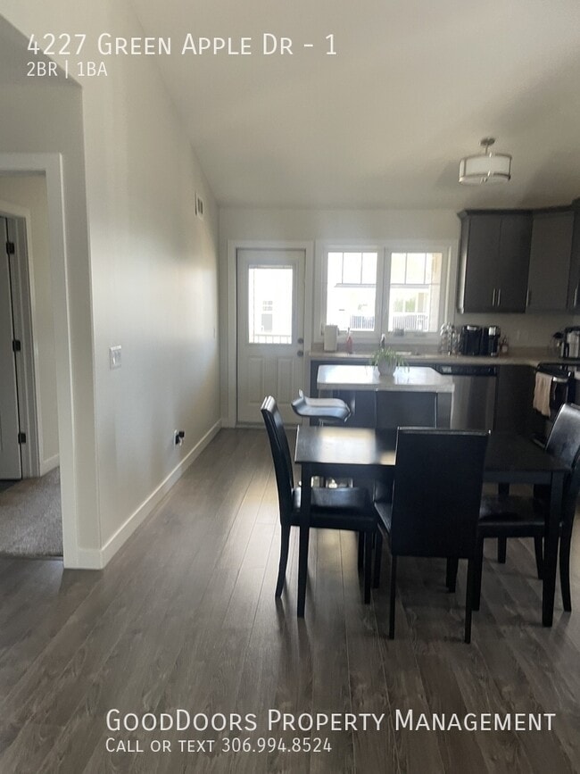 Building Photo - 4227 Green Apple Dr