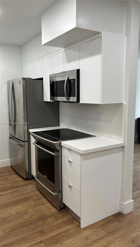 Foto del edificio - 3310 SW 69th Ave
