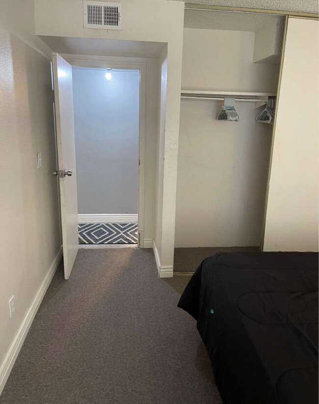 Bedroom - 13290 E Jewell Ave