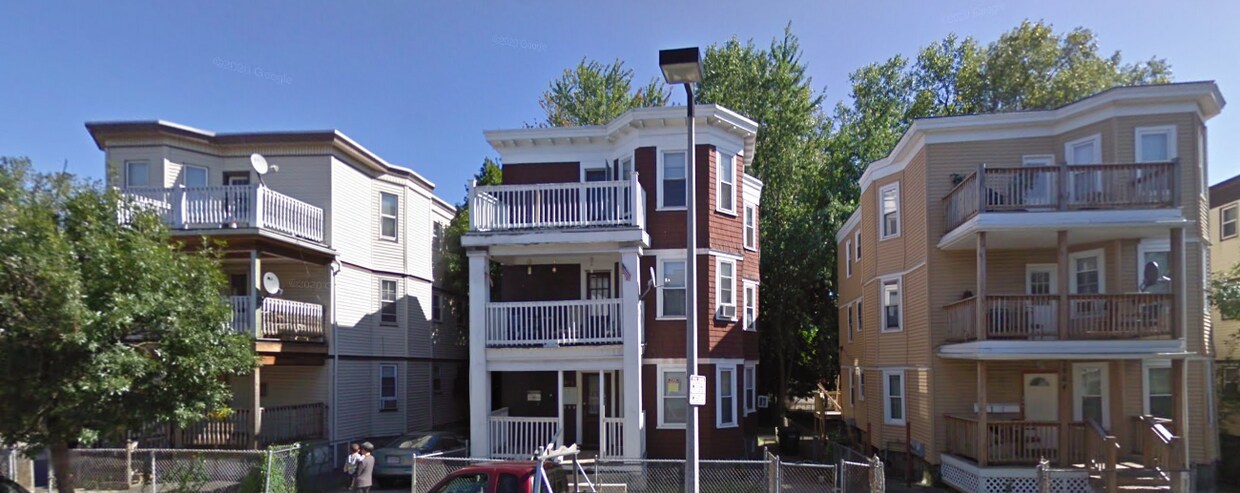 Primary Photo - 3960 Washington St