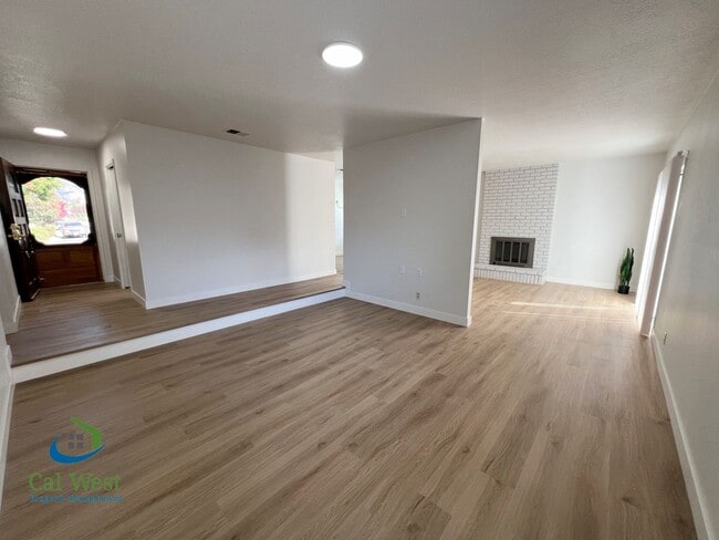 Building Photo - 3023 Plumstead Way