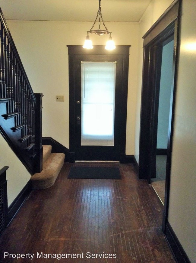 Foto del edificio - 1423 Prairie St