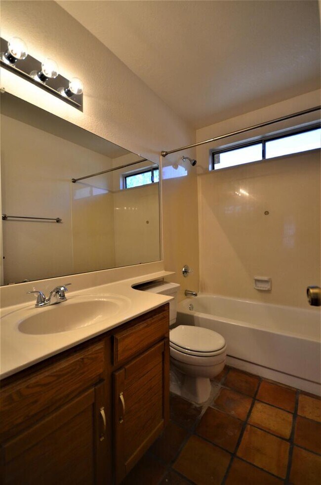 Building Photo - 5238 W Jupiter Way N