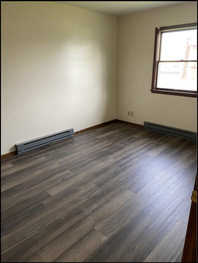 Foto del edificio - 915 E Bryan St