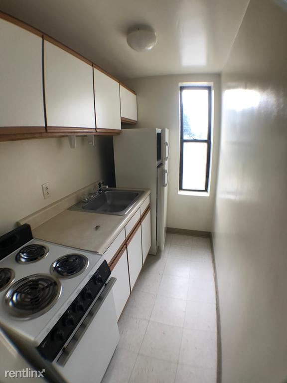Foto principal - 3820 Brownsville Rd