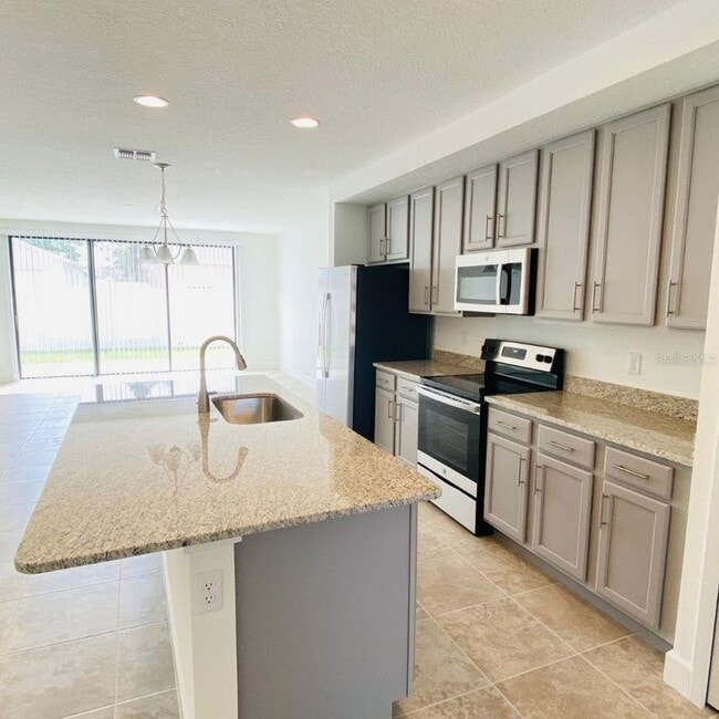 Building Photo - 4758 Terra Esmeralda Dr