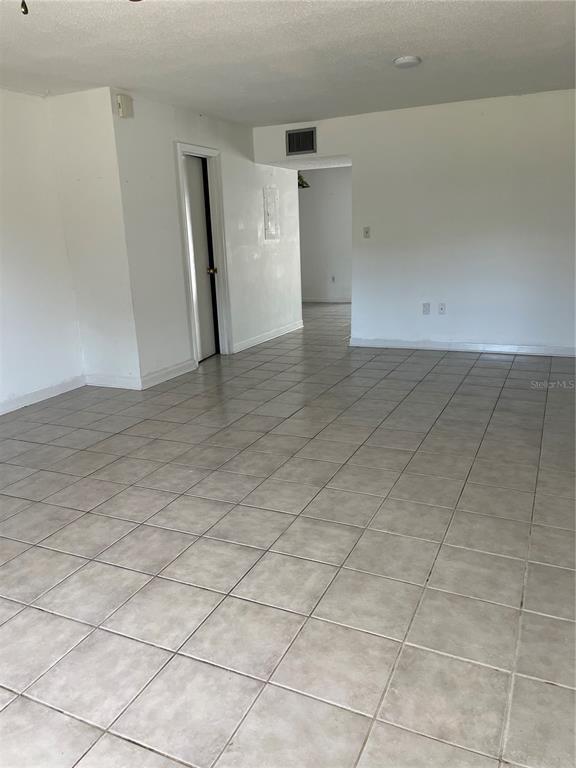 Building Photo - 5850 Cypress Gardens Blvd