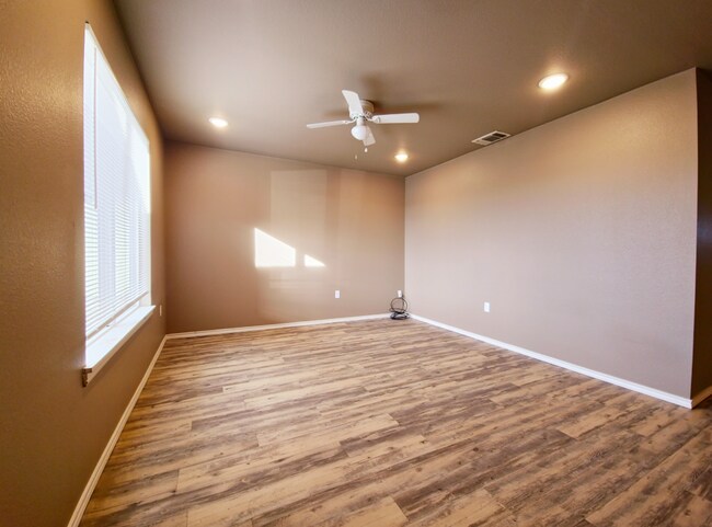 Foto del edificio - Cozy 3/2/1 in Northeast Lubbock