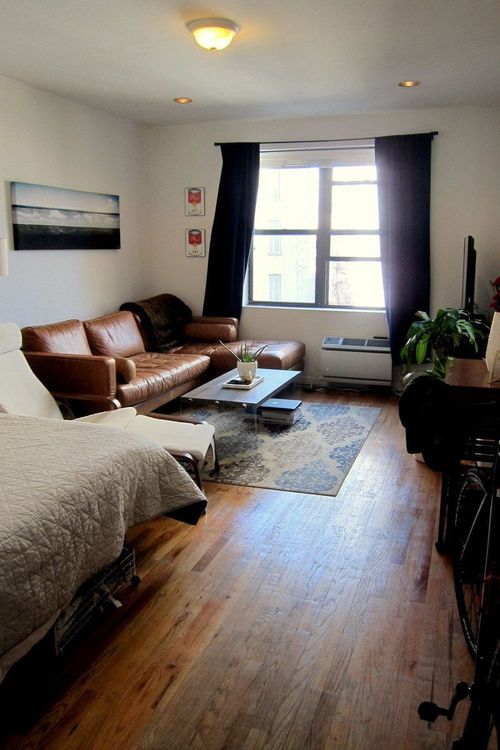 Foto del edificio - 220 E 10th St