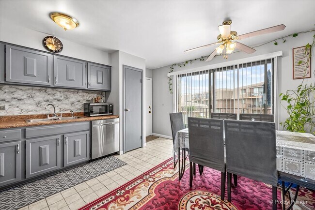 Building Photo - 1452 Carol Ct