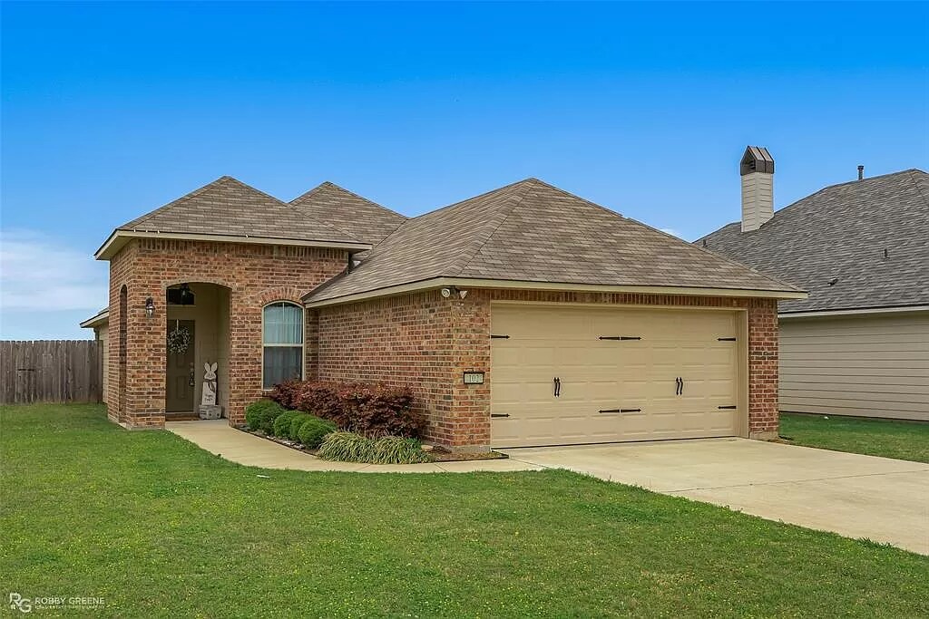 Primary Photo - 102 Grand Cane Ct
