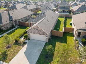 Building Photo - 10410 Kern Canyon Dr