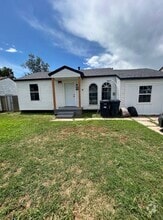 Building Photo - 1216 SW 56th St