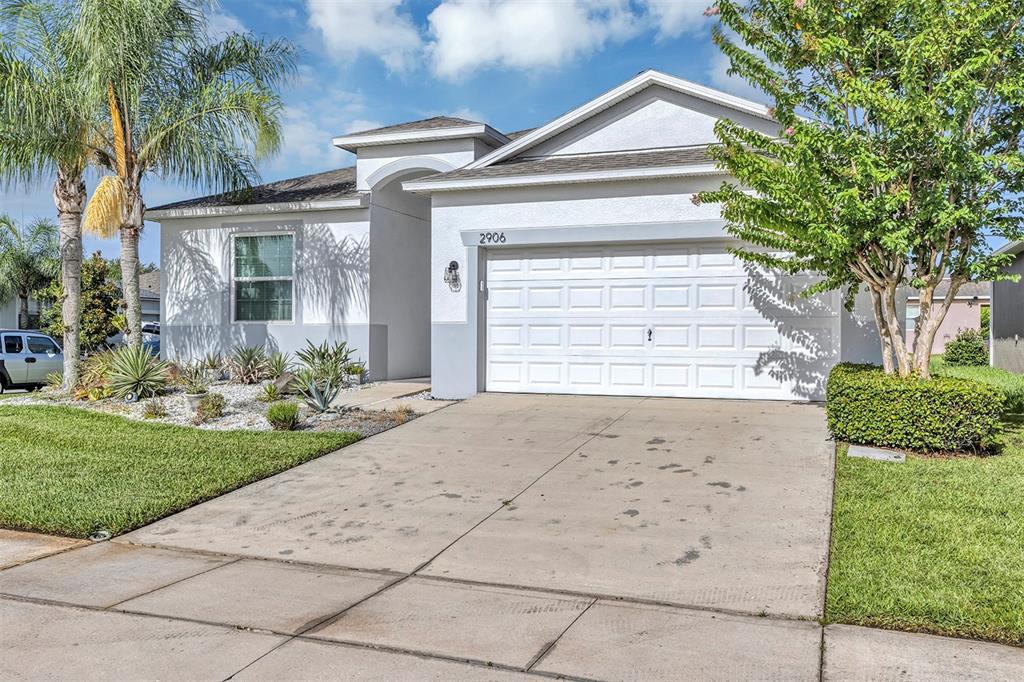 Foto principal - 2906 Carrickton Cir